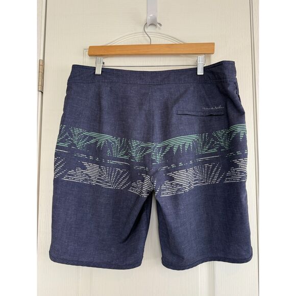 Travis Mathew Men's Parked The Shark Swim Trunk Boardshorts Pockets Size 36 - Picture 2 of 14